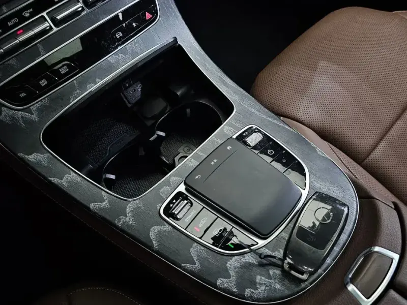 2022 Mercedes-Benz E-Класс с пробегом 43 622 км