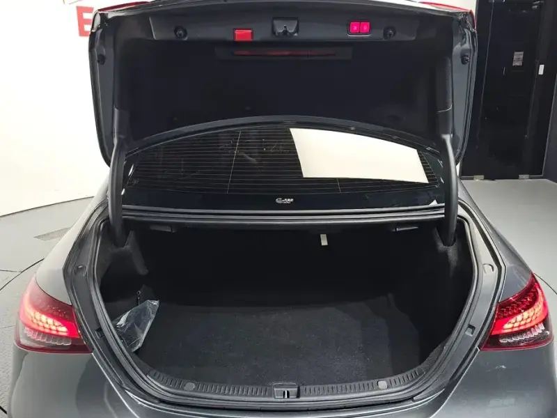 2022 Mercedes-Benz E-Класс с пробегом 43 622 км