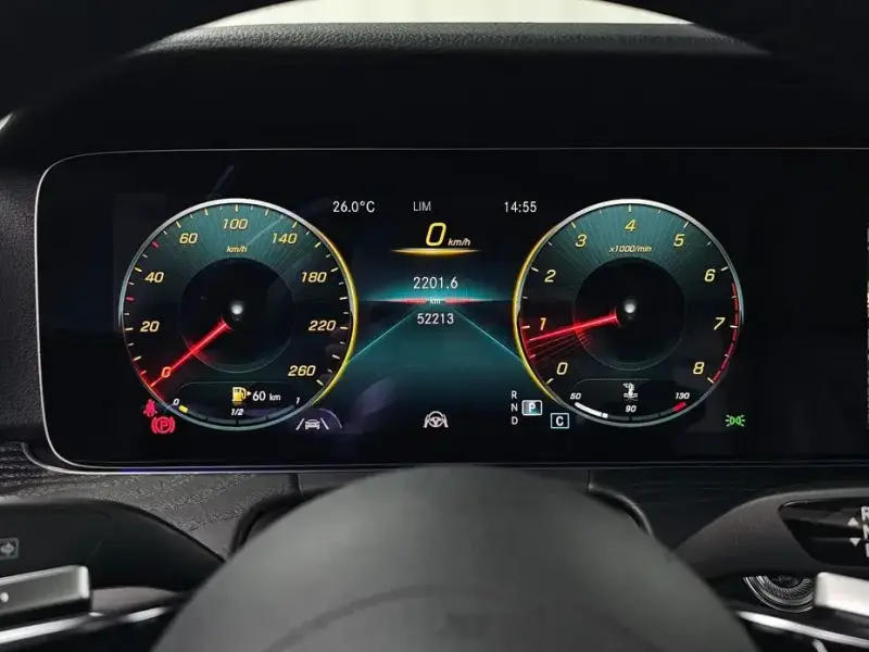 2023 Mercedes-Benz E-Класс с пробегом 52 213 км