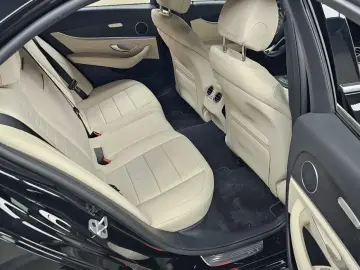 2023 Mercedes-Benz E-Класс с пробегом 52 213 км