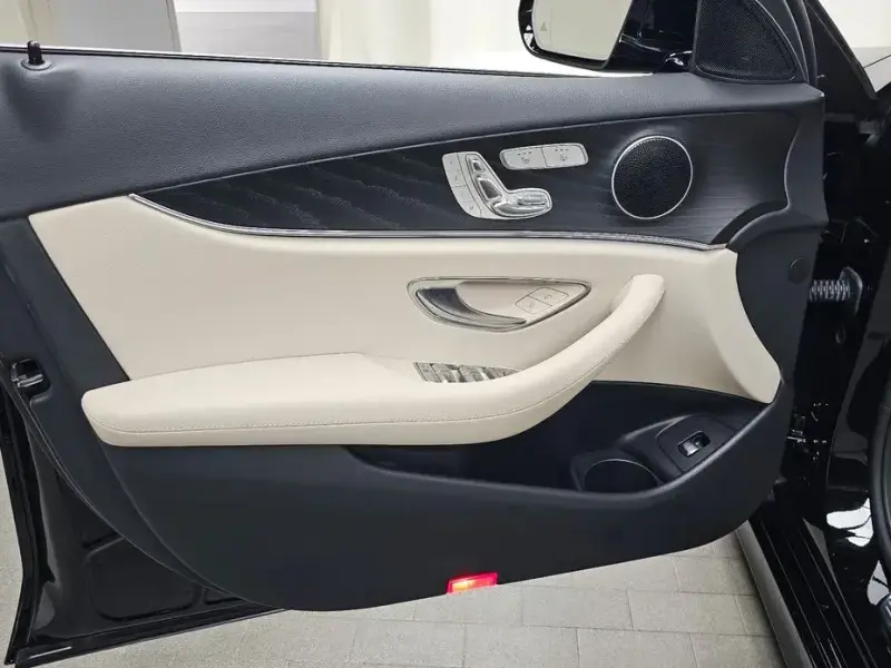 2023 Mercedes-Benz E-Класс с пробегом 52 213 км