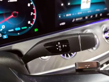 2022 Mercedes-Benz E-Класс с пробегом 50 083 км