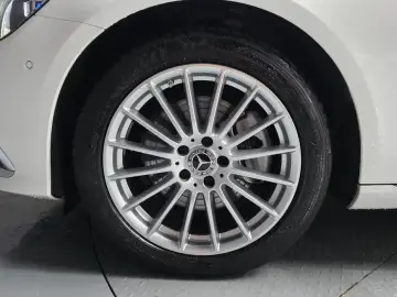 2022 Mercedes-Benz E-Класс с пробегом 21 073 км