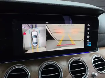 2022 Mercedes-Benz E-Класс с пробегом 21 073 км