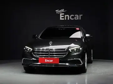 2023 Mercedes-Benz E-Класс с пробегом 13 476 км