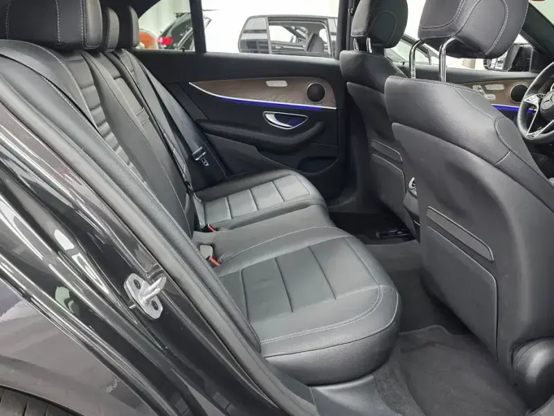 2023 Mercedes-Benz E-Класс с пробегом 13 476 км
