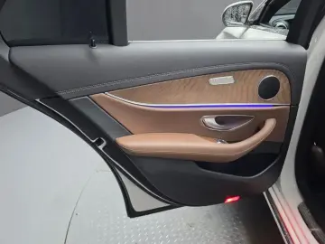 2022 Mercedes-Benz E-Класс с пробегом 21 073 км