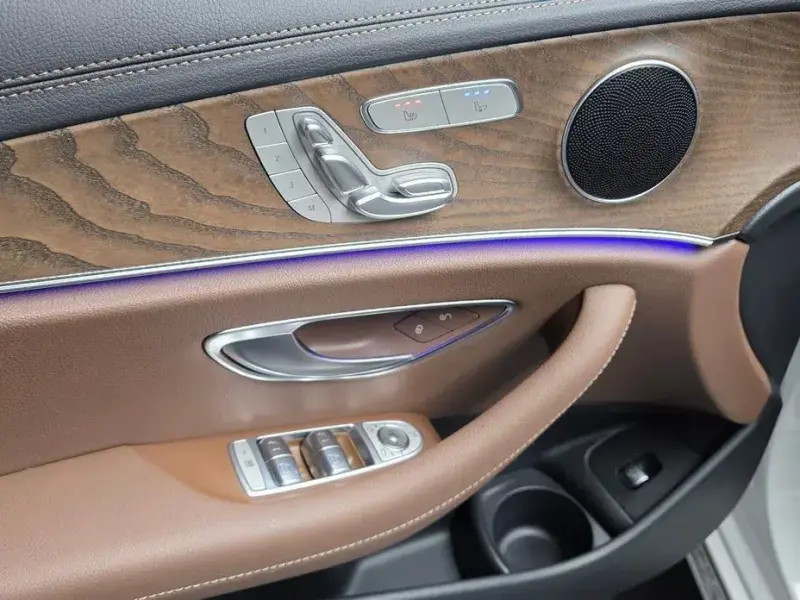 2022 Mercedes-Benz E-Класс с пробегом 21 073 км