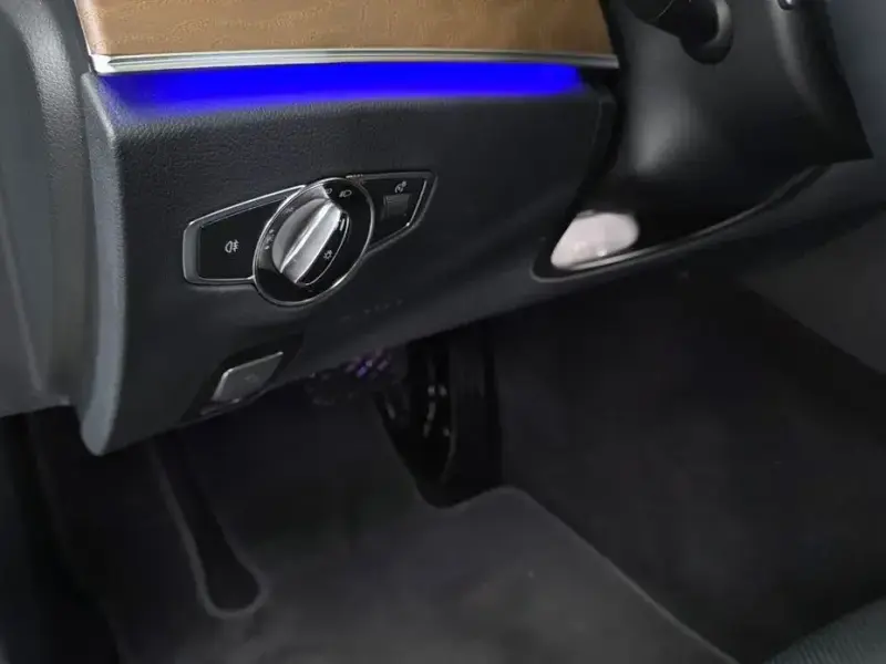 2023 Mercedes-Benz E-Класс с пробегом 13 476 км