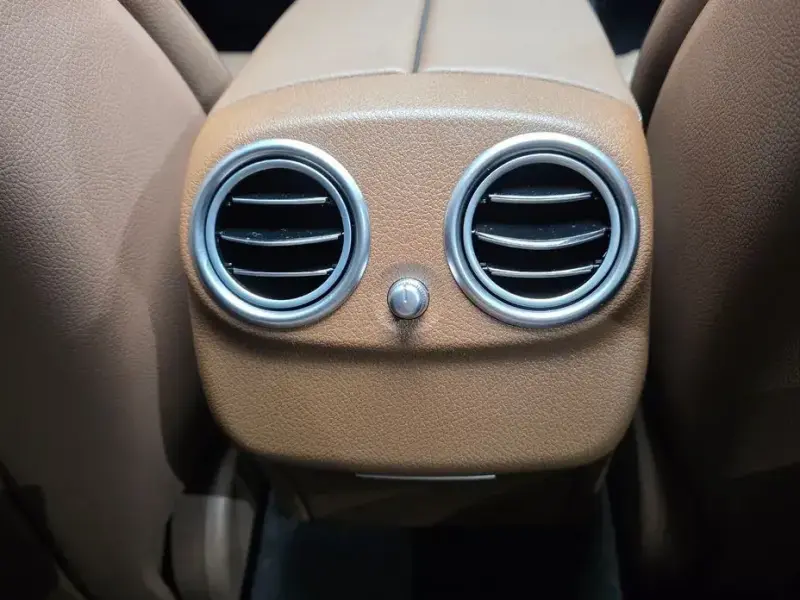 2022 Mercedes-Benz E-Класс с пробегом 21 073 км