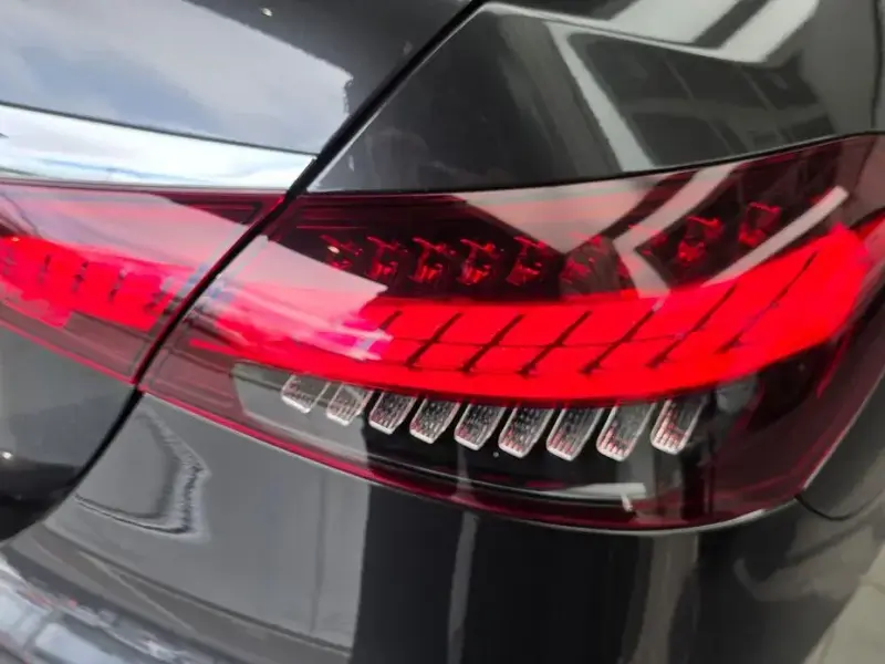 2023 Mercedes-Benz E-Класс с пробегом 13 476 км