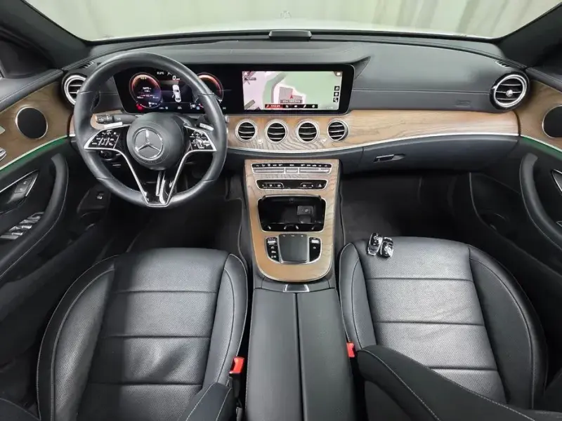 2021 Mercedes-Benz E-Класс с пробегом 156 974 км