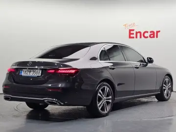 2023 Mercedes-Benz E-Класс с пробегом 16 670 км