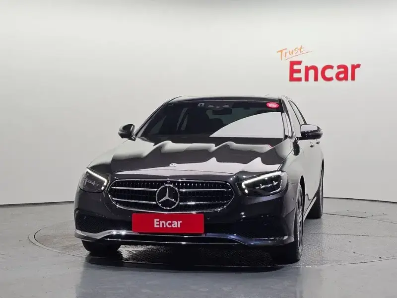 2023 Mercedes-Benz E-Класс с пробегом 16 670 км