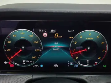 2023 Mercedes-Benz E-Класс с пробегом 16 670 км