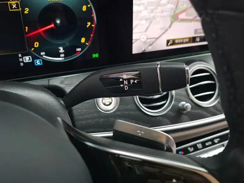 2023 Mercedes-Benz E-Класс с пробегом 16 670 км