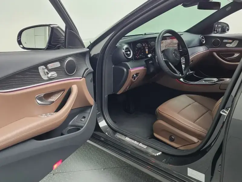 2023 Mercedes-Benz E-Класс с пробегом 16 670 км