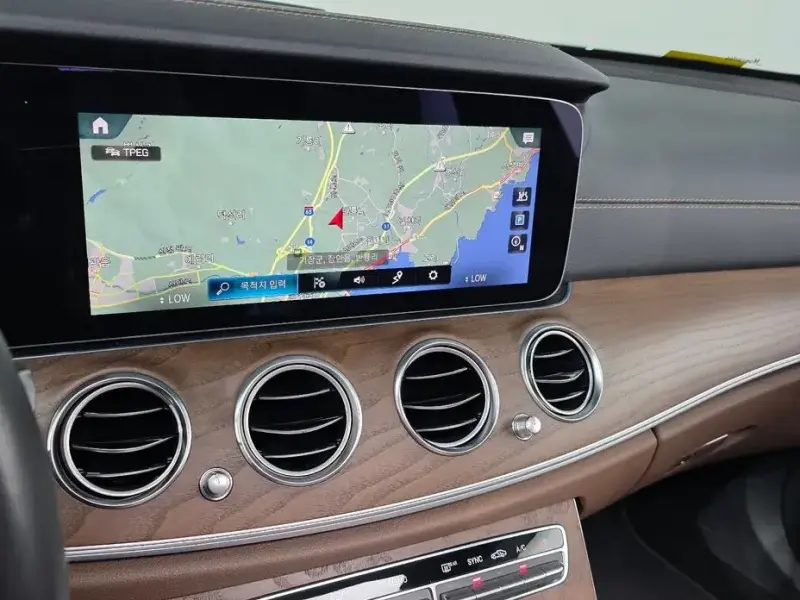 2023 Mercedes-Benz E-Класс с пробегом 47 849 км