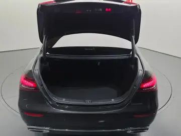 2023 Mercedes-Benz E-Класс с пробегом 16 670 км