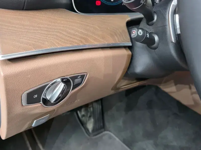 2023 Mercedes-Benz E-Класс с пробегом 47 849 км