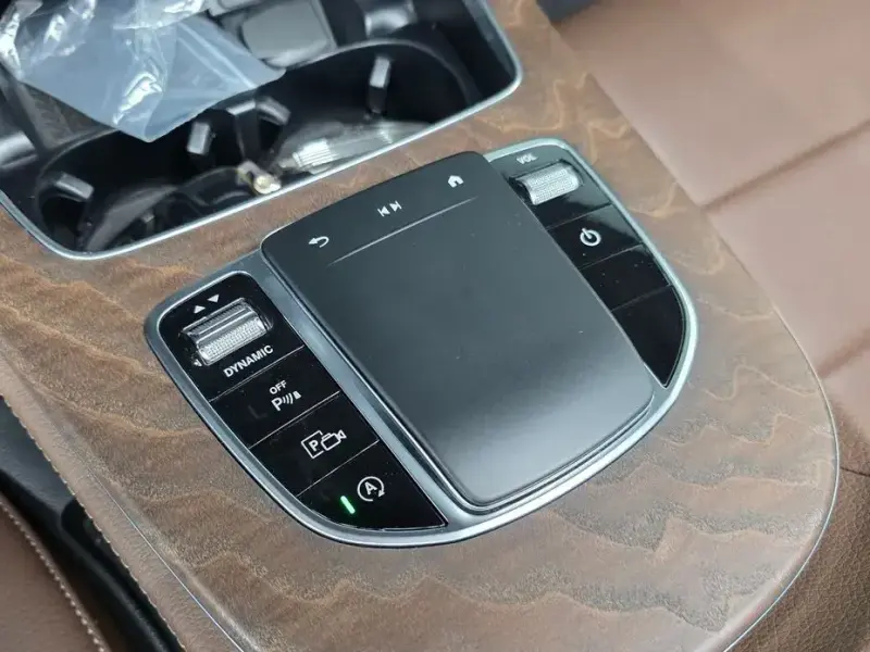 2023 Mercedes-Benz E-Класс с пробегом 47 849 км