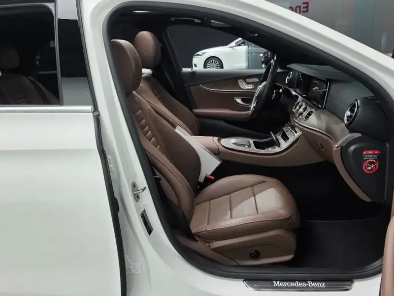 2023 Mercedes-Benz E-Класс с пробегом 47 849 км
