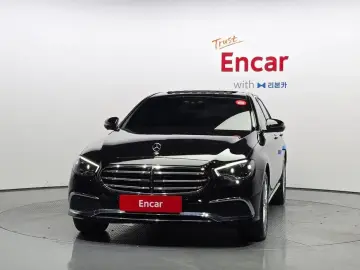 2023 Mercedes-Benz E-Класс с пробегом 20 721 км