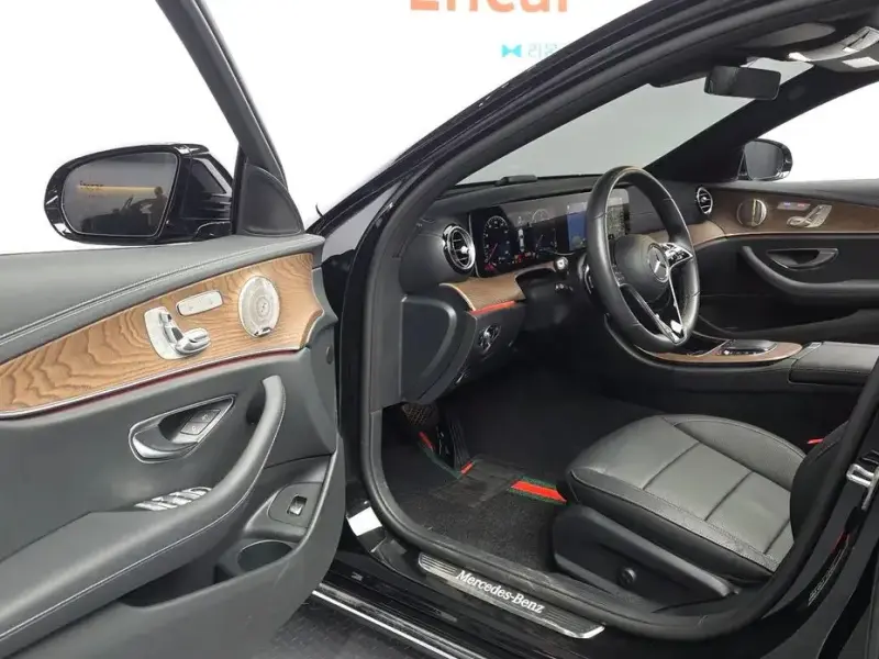 2023 Mercedes-Benz E-Класс с пробегом 20 721 км