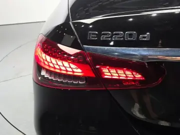 2023 Mercedes-Benz E-Класс с пробегом 20 721 км