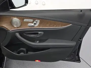 2023 Mercedes-Benz E-Класс с пробегом 20 721 км