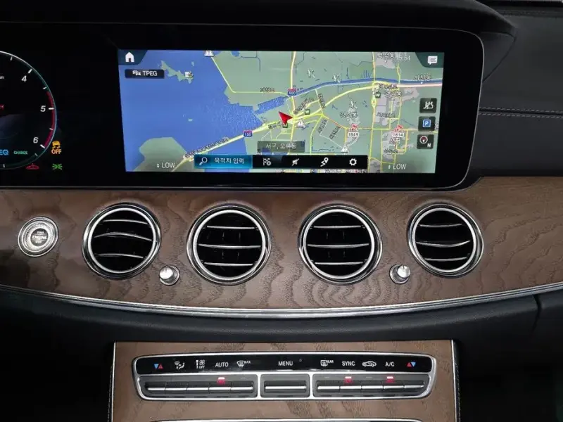 2023 Mercedes-Benz E-Класс с пробегом 20 721 км