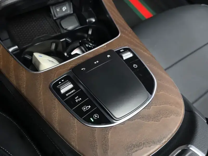 2023 Mercedes-Benz E-Класс с пробегом 20 721 км