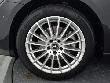 2023 Mercedes-Benz E-Класс с пробегом 32 999 км