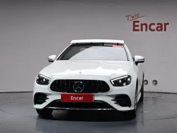 2023 Mercedes-Benz E-Класс с пробегом 18 705 км
