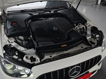2023 Mercedes-Benz E-Класс с пробегом 18 705 км