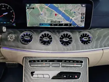 2023 Mercedes-Benz E-Класс с пробегом 18 705 км