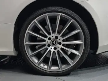 2023 Mercedes-Benz E-Класс с пробегом 18 705 км