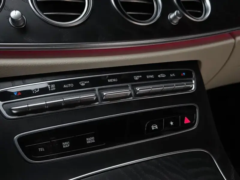 2023 Mercedes-Benz E-Класс с пробегом 46 655 км
