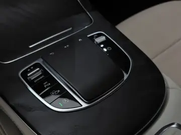 2023 Mercedes-Benz E-Класс с пробегом 46 655 км