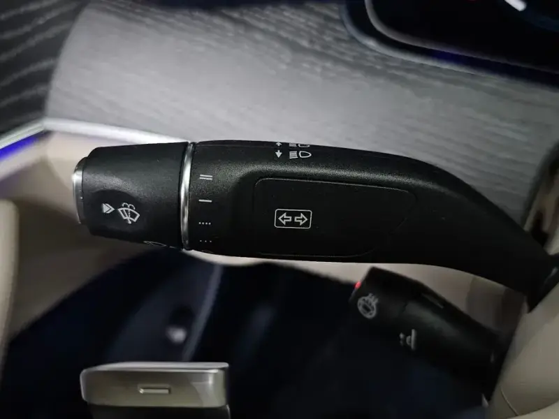2023 Mercedes-Benz E-Класс с пробегом 18 705 км