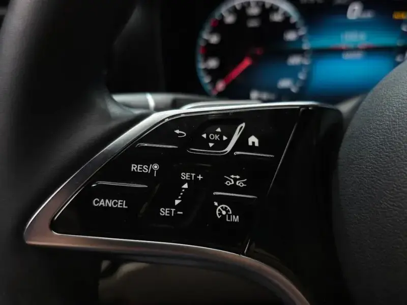 2023 Mercedes-Benz E-Класс с пробегом 46 655 км