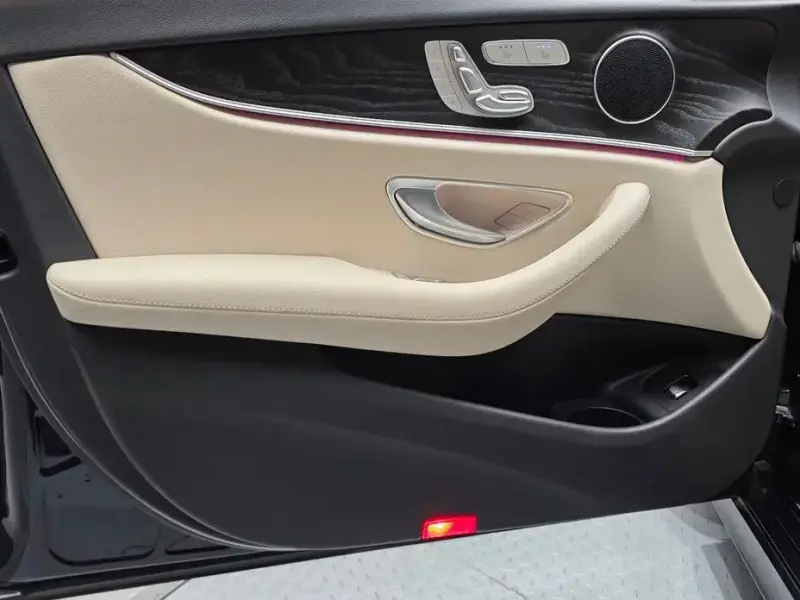 2023 Mercedes-Benz E-Класс с пробегом 46 655 км