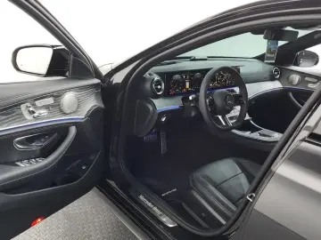 2023 Mercedes-Benz E-Класс с пробегом 41 491 км