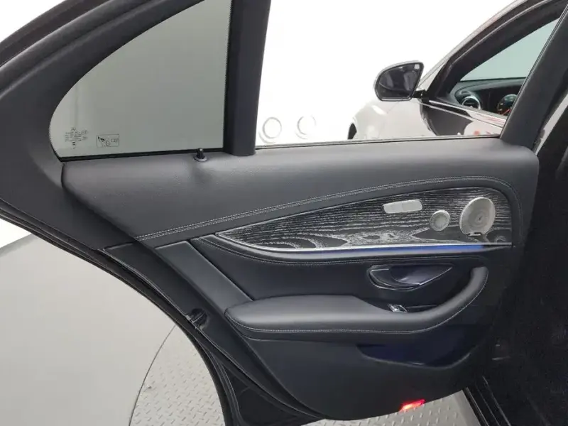 2023 Mercedes-Benz E-Класс с пробегом 41 491 км
