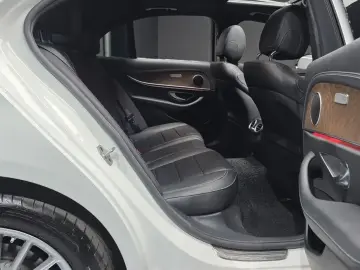 2022 Mercedes-Benz E-Класс с пробегом 28 246 км