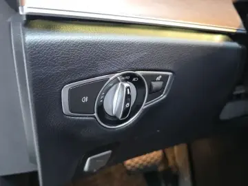 2022 Mercedes-Benz E-Класс с пробегом 28 246 км