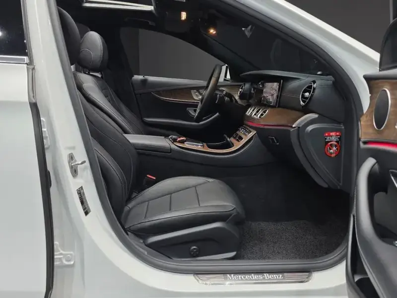 2022 Mercedes-Benz E-Класс с пробегом 28 246 км