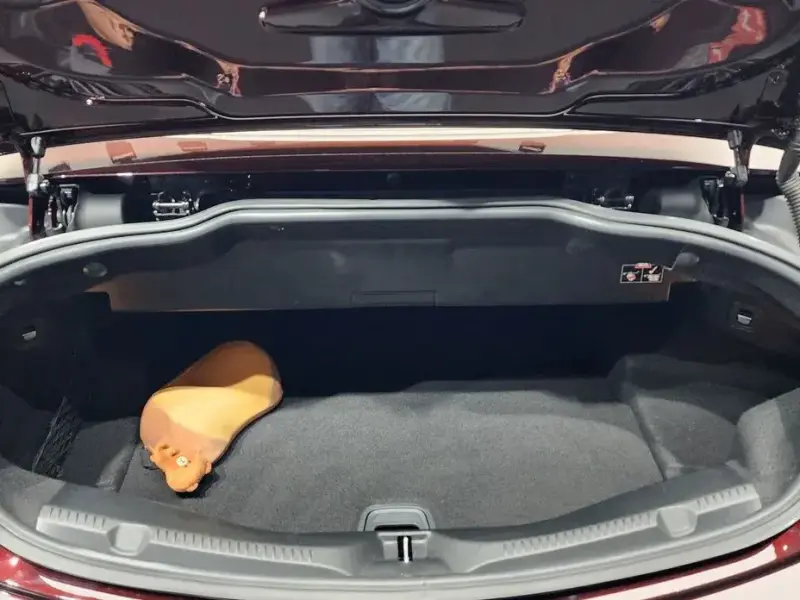 2023 Mercedes-Benz E-Класс с пробегом 20 900 км