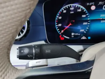 2023 Mercedes-Benz E-Класс с пробегом 20 900 км