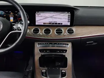 2021 Mercedes-Benz E-Класс с пробегом 61 354 км
